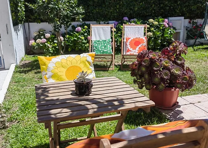 Casinha Do Chico Charneca (Setubal)