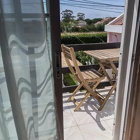 Casinha Do Chico Charneca (Setubal)